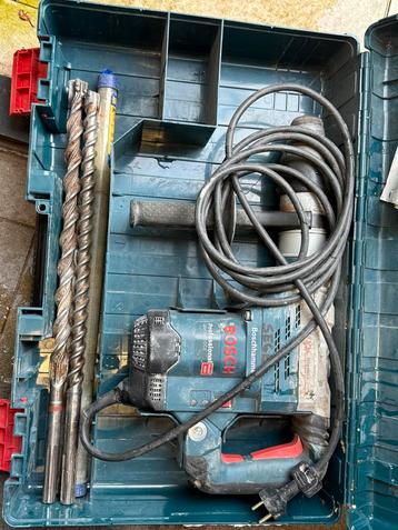 Bosch Boormachine met Hilti Boren beschikbaar voor biedingen