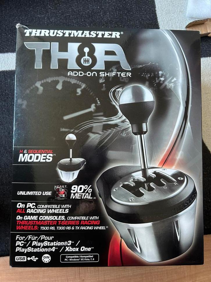 Thrustmaster TH8A schifter, Spelcomputers en Games, Spelcomputers | Sony PlayStation Consoles | Accessoires, Zo goed als nieuw