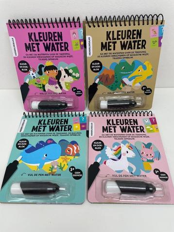 Kleuren met water Dino's, Prinsessen, Eenhoorn en Vissen beschikbaar voor biedingen