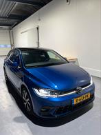 Volkswagen Polo 1.0 TSI 110pk Dsg-7 2022 Blauw, Auto's, Volkswagen, Zwart, Blauw, 48 €/maand, 3 cilinders