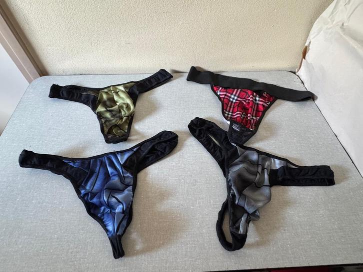 4 NIEUWE heren strings maat L - 1 met Schots ruitje, Kleding | Heren, Ondergoed, Overige typen, Overige kleuren, Verzenden