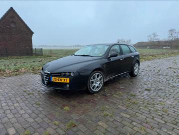 Alfa Romeo 159 SW 2.2 JTS ONDERDELEN beschikbaar voor biedingen