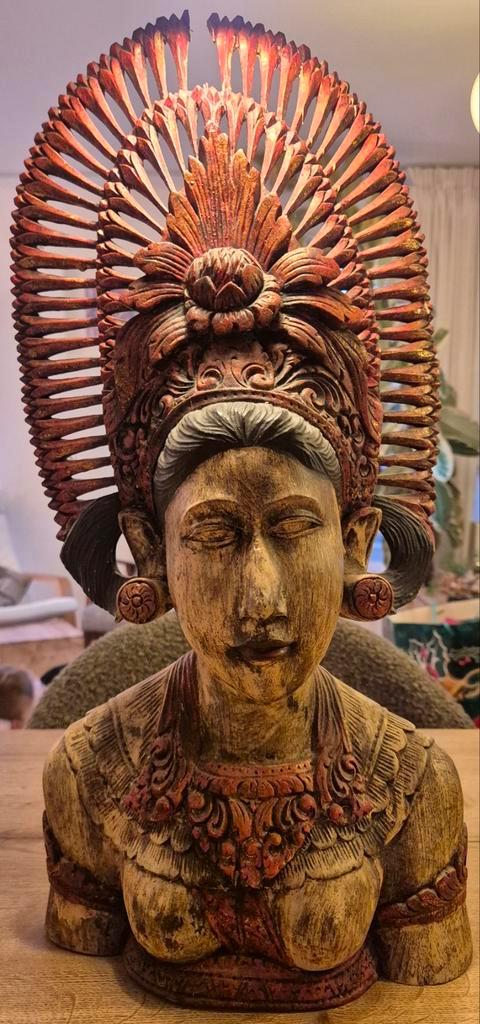 Oud houten beeld, houtsnijwerk ca 54cm hoog, Antiek en Kunst, Kunst | Beelden en Houtsnijwerken, Ophalen of Verzenden