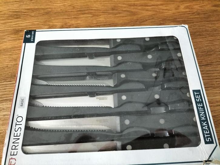 Steak messenset, Huis en Inrichting, Keuken | Bestek, Zo goed als nieuw, Rvs of Chroom, Ophalen of Verzenden