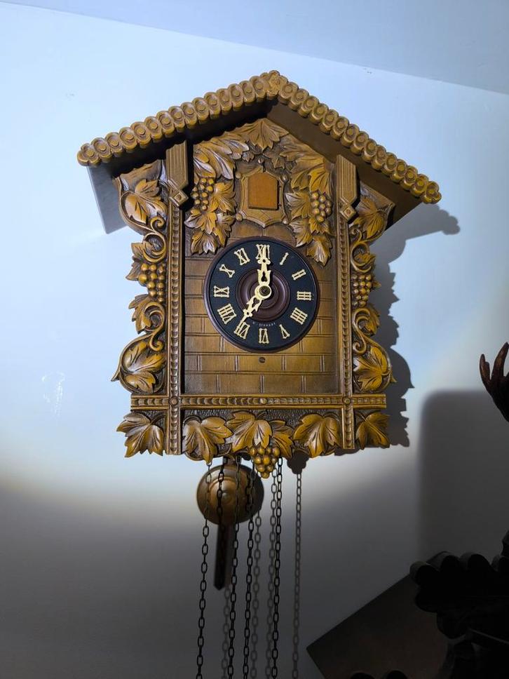 een koekoeksklok, Antiek en Kunst, Antiek | Klokken, Ophalen of Verzenden