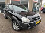 Hyundai Tucson 2.0i Active - 166.300 KM! - Airco - Trekhaak, Auto's, Stof, Zwart, 4 cilinders, Zwart