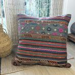 Groot kelim loungekussen 70x70 blauw roze, Yazgibi, Vierkant, Nieuw, Info@yazgibi.nl