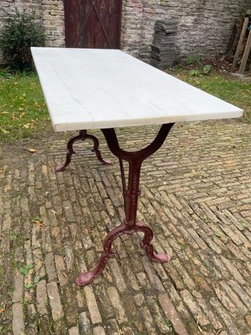 Tuintafel Bistrotafel Cour Damoye Parijs beschikbaar voor biedingen