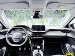 Peugeot 208 1.2 PureTech Allure | Carplay | Stoelverwarming, Auto's, Voorwielaandrijving, Gebruikt, Euro 6, Zwart
