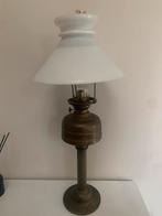 Antieke vintage olielamp, Ophalen