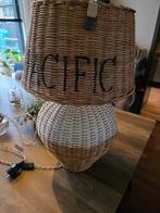 Riviera maison rattan lamp. Compleet., Huis en Inrichting, Ophalen, Gebruikt, Beige, Riviera maison