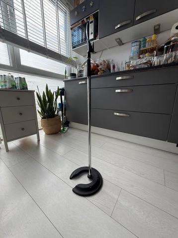 Microfoon Standaard - Zo Goed Als Nieuw beschikbaar voor biedingen