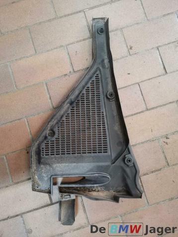 Interieur filterhuis links BMW E70 E71 E72 64316945583 beschikbaar voor biedingen