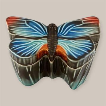 Cloudy Butterflies Bordalo Pinheiro x Claudia Schiffer beschikbaar voor biedingen