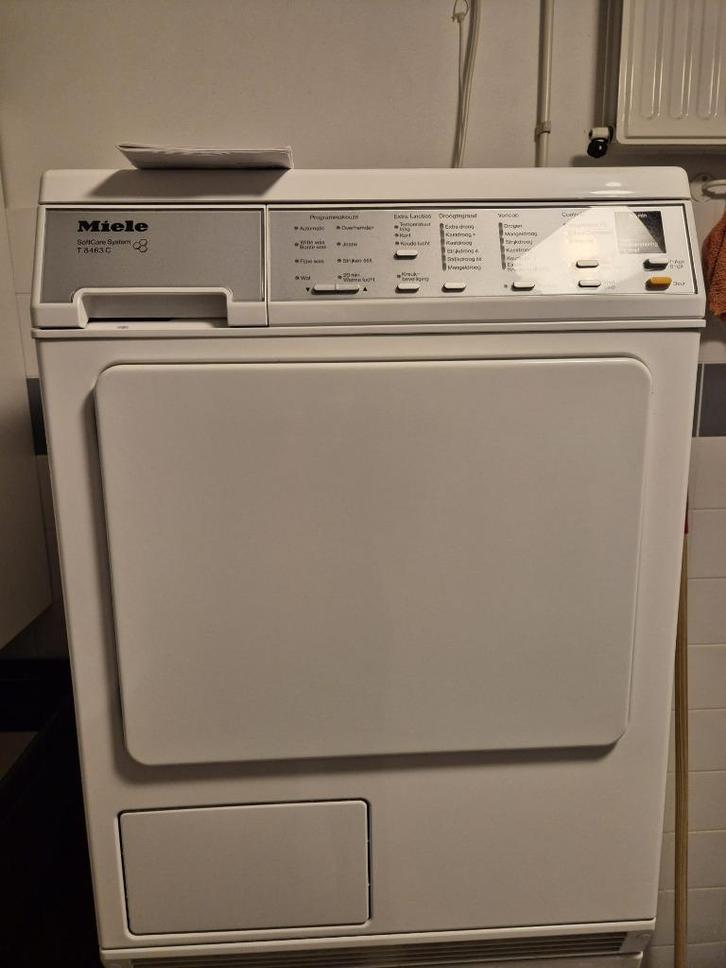 Miele Condens droger (T8463 C), Witgoed en Apparatuur, Wasdrogers, Gebruikt, Condens, Voorlader, 6 tot 8 kg, 85 tot 90 cm, Anti-kreukfase