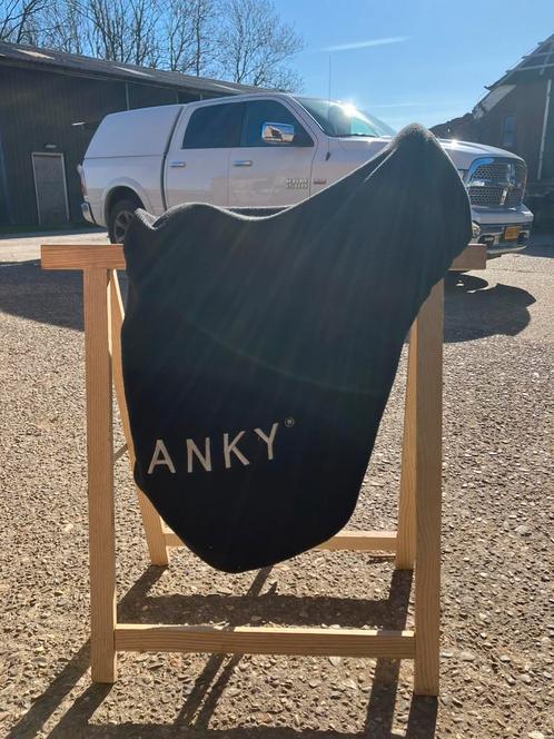 Anky top Dressage 17,5 inch zwart, Dieren en Toebehoren, Paarden en Pony's | Zadels, Zo goed als nieuw, Ophalen of Verzenden