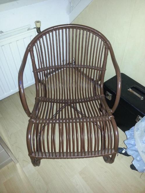 Antiek Rotan Stoeltje, Antiek en Kunst, Antiek | Meubels | Stoelen en Banken, Ophalen