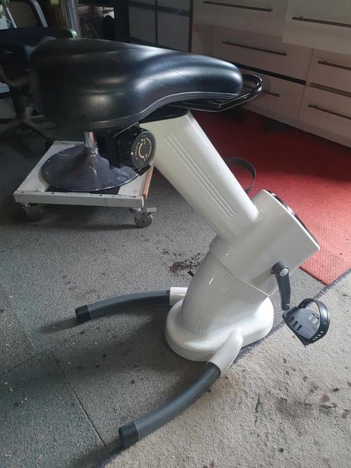 Hometrainer voor bureau of zo, Sport en Fitness, Fitnessapparatuur, Hometrainer, Ophalen