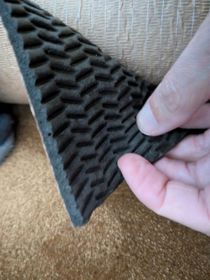 Estillion Royale 550 Rubber Ondertapijt - 5,5mm, 30m2, Huis en Inrichting, Stoffering | Vloerbedekking, Nieuw, Tapijt, minder dan 10 m²