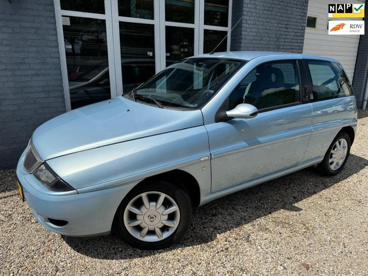 Lancia Ypsilon 1.2 Vanity MET AIRCO EN NIEUWE APK, Auto's, Lancia, Bedrijf, Te koop, Ypsilon, Airbags, Airconditioning, Centrale vergrendeling