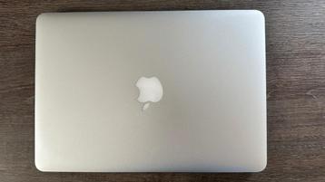 Apple MacBook Pro 13-inch model A1502 beschikbaar voor biedingen