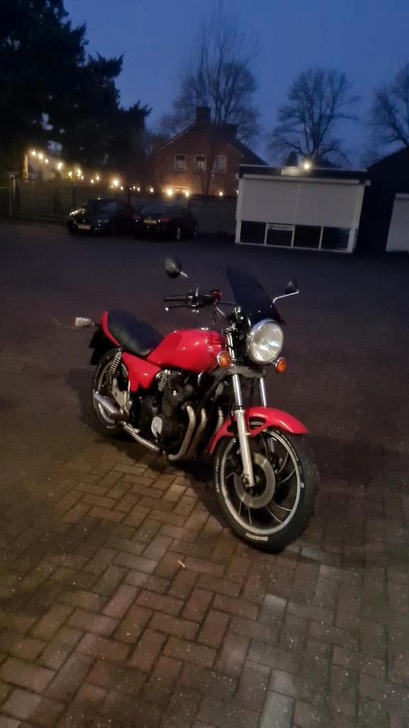 Yamaha XJ650, Motoren, Motoren | Yamaha, Particulier, Toermotor, meer dan 35 kW, 4 cilinders, Motorrijbewijs A, Cardan-aandrijving