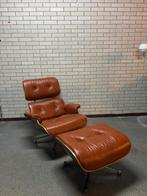 Luxe Lounge Chair met Hocker- Eames-stijl - Hoogwaardig Leer, Ophalen of Verzenden, Zo goed als nieuw, Leer