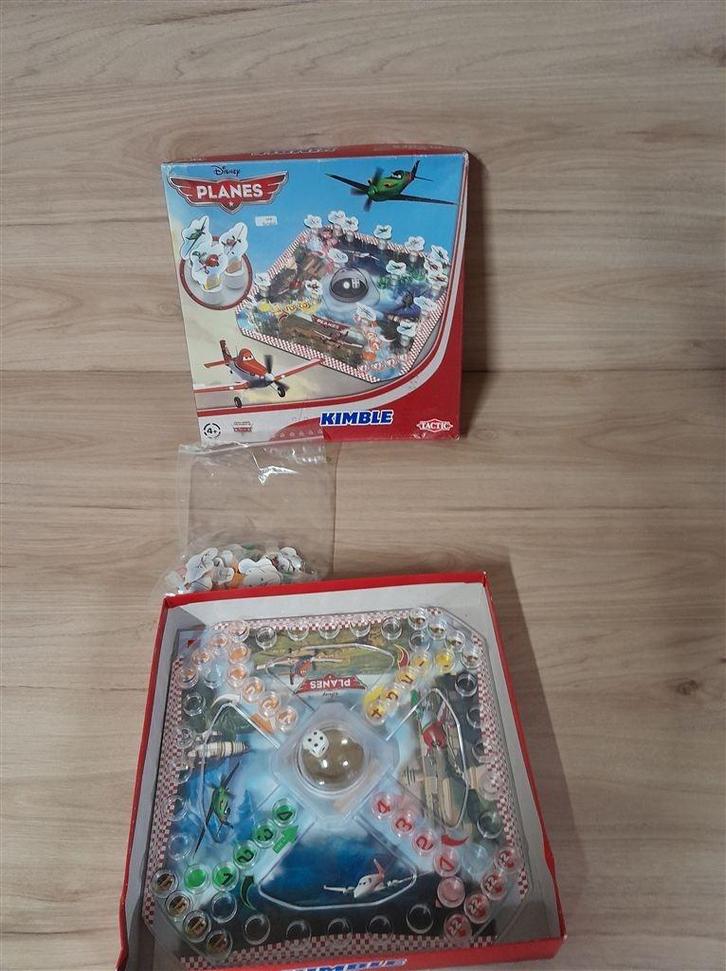 Disney planes kimble - mens erger je niet - s1702, Hobby en Vrije tijd, Gezelschapsspellen | Bordspellen, Zo goed als nieuw, Ophalen of Verzenden