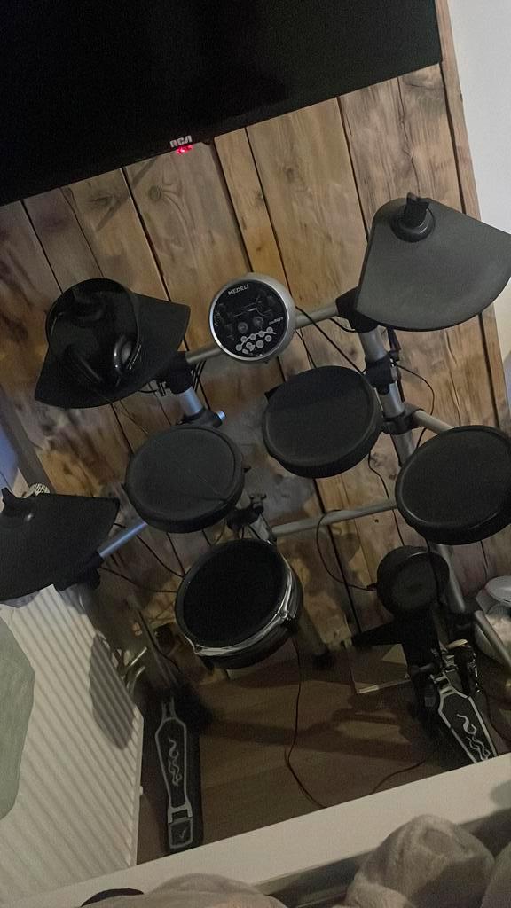Elektrisch drumstel, Muziek en Instrumenten, Drumstellen en Slagwerk, Zo goed als nieuw, Overige merken, Ophalen