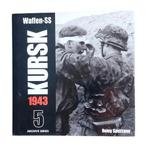 Boek Waffen SS Kursk 1943 - Remy Spezzano, Ophalen of Verzenden, Landmacht, Duitsland, Boek of Tijdschrift