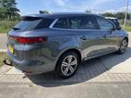Renault Mégane Estate 1.3 TCe Intens / Automaat / Trekhaak, Gebruikt, 4 cilinders, 1283 kg, Leder en Stof