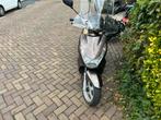 Peugeot kisbee snorscooter, Ophalen, Zo goed als nieuw, Benzine, Peugeot