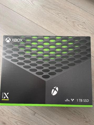 Series X + 6 Spellen en Controller - Xbox Console beschikbaar voor biedingen