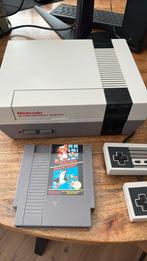 Nintendo nes, Ophalen of Verzenden, Gebruikt, Met 2 controllers, Met games
