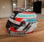 Charles Leclerc. helm 1:2. 2021. Met stickers update...., Ophalen of Verzenden, Formule 1, Zo goed als nieuw