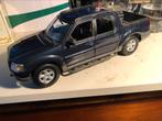 Ford  Explorer.  Sport Trac .    Maisto, Hobby en Vrije tijd, Modelauto's | 1:18, Ophalen of Verzenden, Zo goed als nieuw