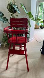 Vintage kinderstoel rood, Ophalen, Gebruikt, Meegroeistoel, Afneembaar eetblad