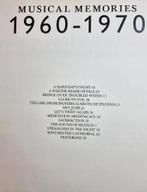 Musical Memories 1960-1970 - Piano Vocal, Gebruikt, Ophalen of Verzenden, Keyboard, Thema