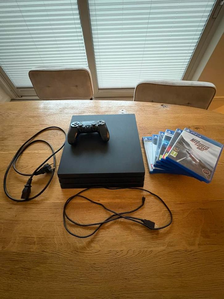 Ps4 pro 1TB 6 games, Spelcomputers en Games, Spelcomputers | Sony PlayStation 4, Gebruikt, Pro, 1 TB, Met 1 controller, Met harde schijf