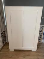 Kast en commode babykamer, wit, super stevig, robuust, Kinderen en Baby's, Kinderkamer | Commodes en Kasten, Ophalen, Gebruikt