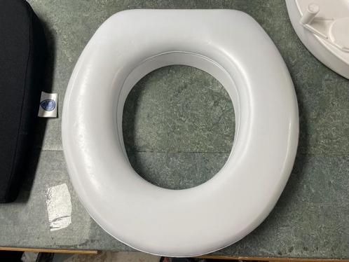 ZACHTE TOILETVERHOGER - WD014, Diversen, Verpleegmiddelen, Zo goed als nieuw, Ophalen of Verzenden