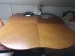 Leolux Tafel Klaver vorm & 4 stoelen VOOR BEDANKJE 50-100, Ophalen, Gebruikt, Rond, Modern
