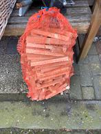 Te koop 4 zakken aanmaak hout, Minder dan 3 m³, Ophalen, Overige houtsoorten, Blokken