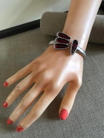 Zamak klem armband Rood (6D) met grote Swarovski-stenen