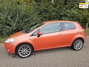 Fiat Grande Punto 1.4 Edizione Prima beschikbaar voor biedingen