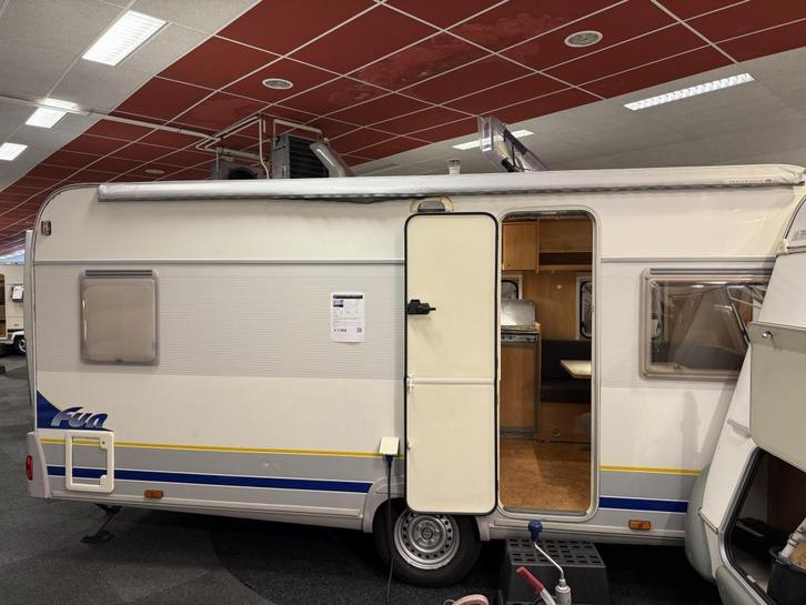 Bürstner Fun 455 TS RONDZIT FRANSBED TENT TOP, Caravans en Kamperen, Caravans, Bedrijf, tot en met 4, 750 - 1000 kg, Rondzit, Bürstner