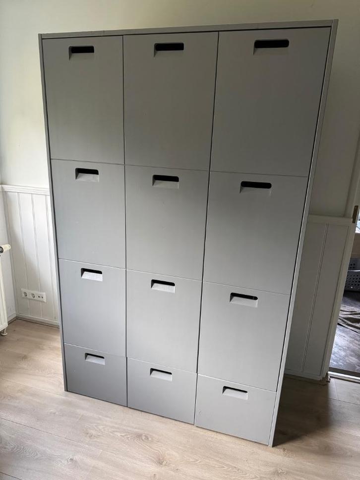 Kledingkast vt wonen grijs, Huis en Inrichting, Kasten | Kledingkasten, Gebruikt, 150 tot 200 cm, 100 tot 150 cm, 50 tot 75 cm