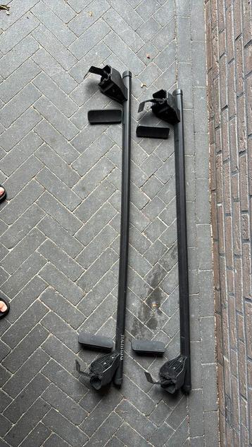 Dakdragers Menabo universeel beschikbaar voor biedingen