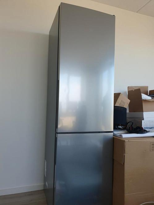 Bosch KGE39ALCA Koel-vriescombinatie (NIEUW, MOET NU WEG!!), Witgoed en Apparatuur, Vriezers en Diepvrieskisten, Zo goed als nieuw