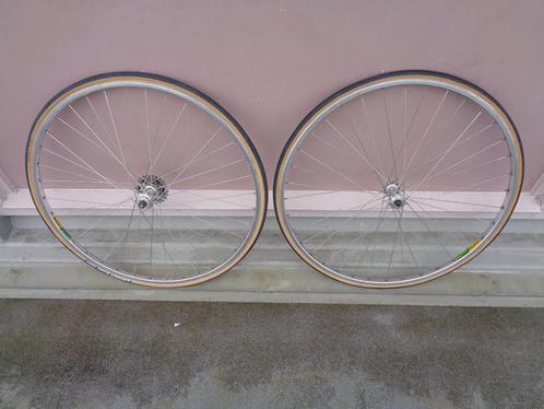 Wielsets Campagnolo, Mavic, kleine slag in achterwielen, Fietsen en Brommers, Fietsonderdelen, Gebruikt, Racefiets, Wiel, Ophalen of Verzenden